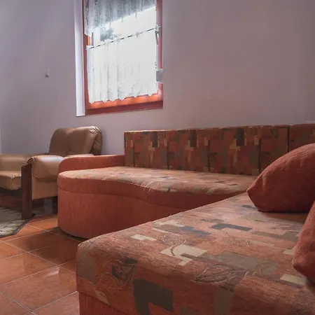 Vendégház Olajos Apartman 3*